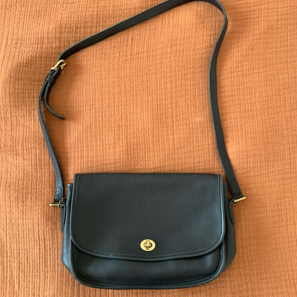 Vintage Coach City bag